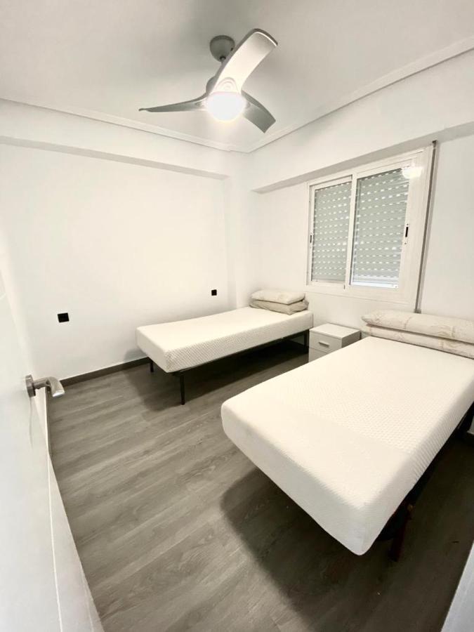 Ferienwohnung Apartamento En La Playa Els Terrers Benicàssim Exterior foto